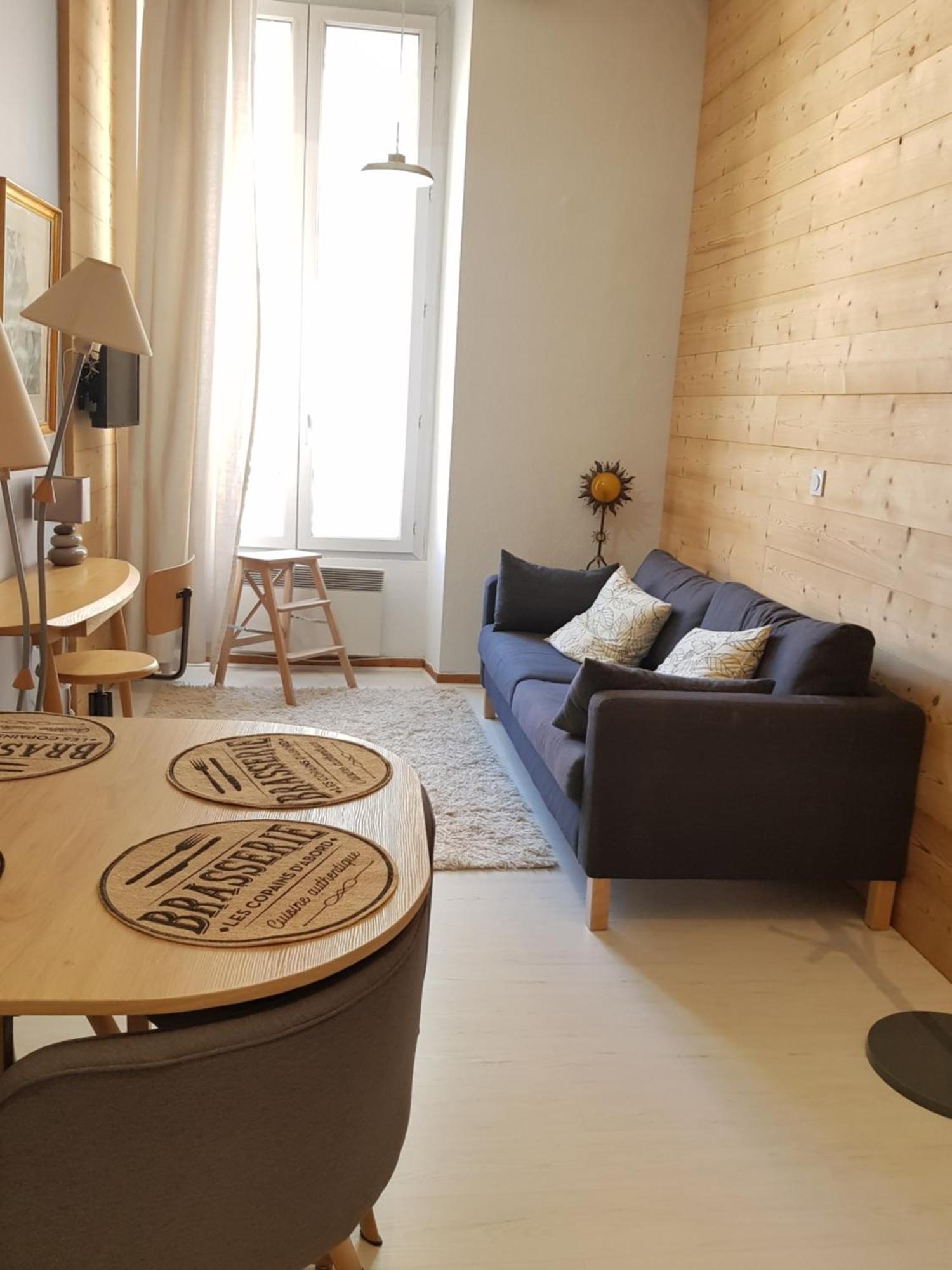 Le Petit Chalet De Grenoble Luaran gambar